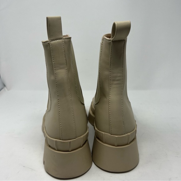 NWT PrettyLittleThing Cream Chunky Welly Style Chelsea Boots Size 8 - Picture 6 of 7